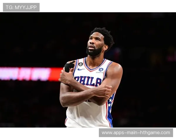 掘金队赛季第二周红黑榜:FBIwarning!恩比德因此前与绿军比赛做出猥亵手势,被罚款50000美元 掘金队赛季第二周红黑榜:FBIwarning!恩比德因此前与绿军比赛做出猥亵手势,被罚款50000美元